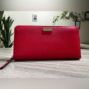Kate Spade Laurel Way Neda Long Zip Around Wallet Red Pebbled Leather Like New